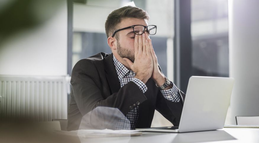 Entenda a síndrome de Burnout, reconhecida como fenômeno ocupacional pela OMS